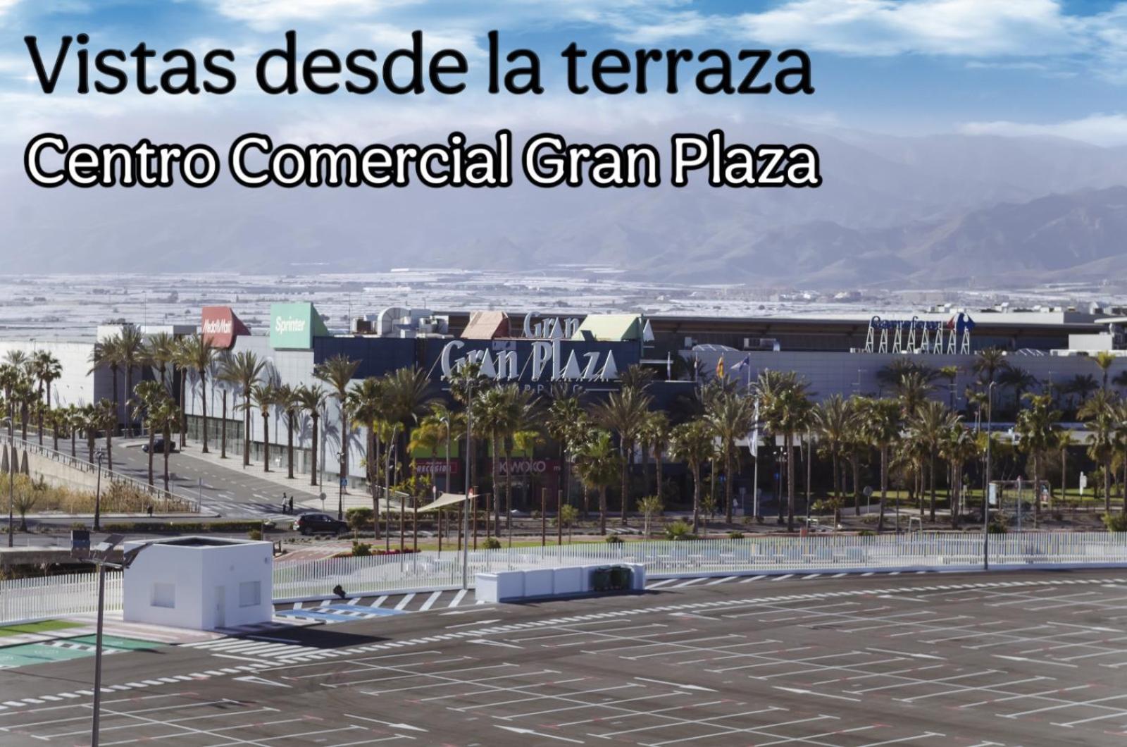 Atico Junto Al Teatro Auditorio De Roquetas De Mar Exteriér fotografie